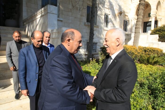 Acf988d4 64d5 4c97 82f0 46648a777479