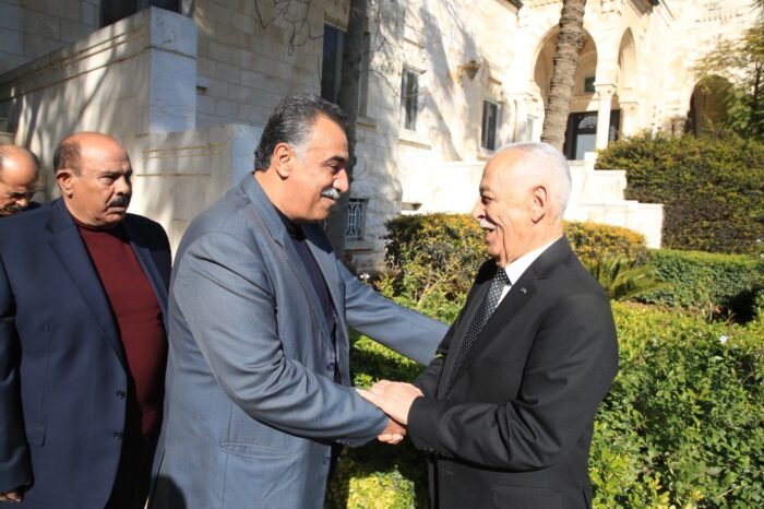 Ca64ec99 8189 4974 Ad8d F651eca7915f